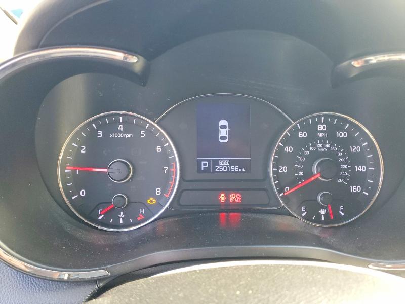 2014 Kia Forte VIN KNAFX4A85E5102385 COPART salvage auction — VANDALISM, Ca - Salvage Certificate, sold $525 on 2026-07-09 (photo 9)