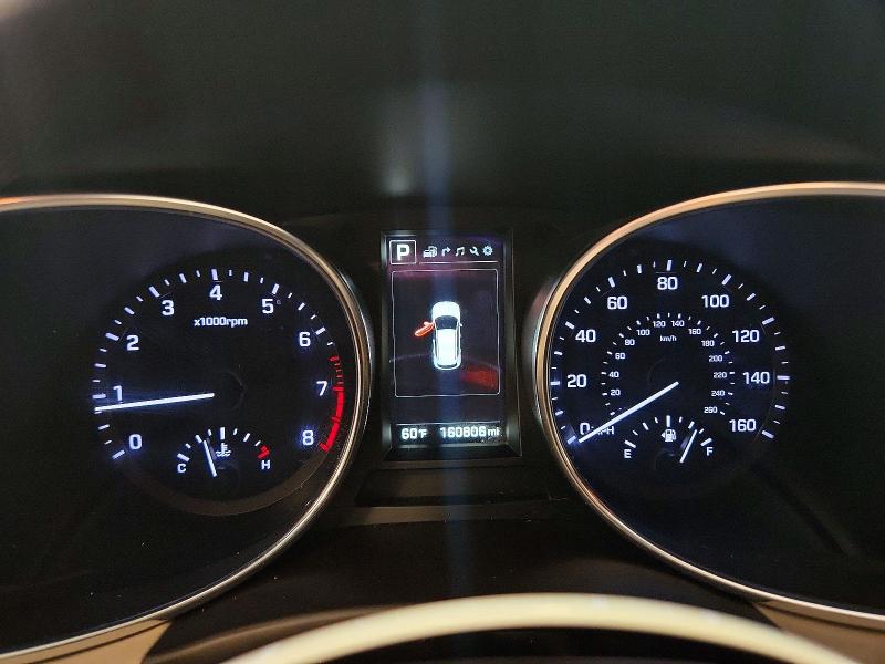 2017 Hyundai Santa fe VIN 5XYZUDLB3HG423905 COPART salvage auction — HAIL, Salvage Title, sold $250 on 2026-07-27 (photo 9)