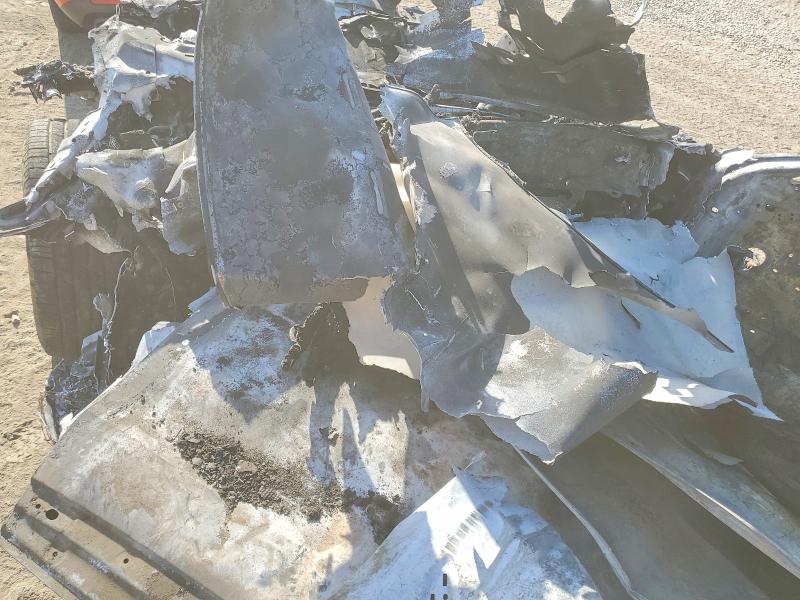 2018 Jaguar F-pace VIN SADCL2FN2JA254991 COPART salvage auction — BURN, AZ - CERT OF TITLE- NON REPAIR, sold $150 on 2026-07-27 (photo 8)