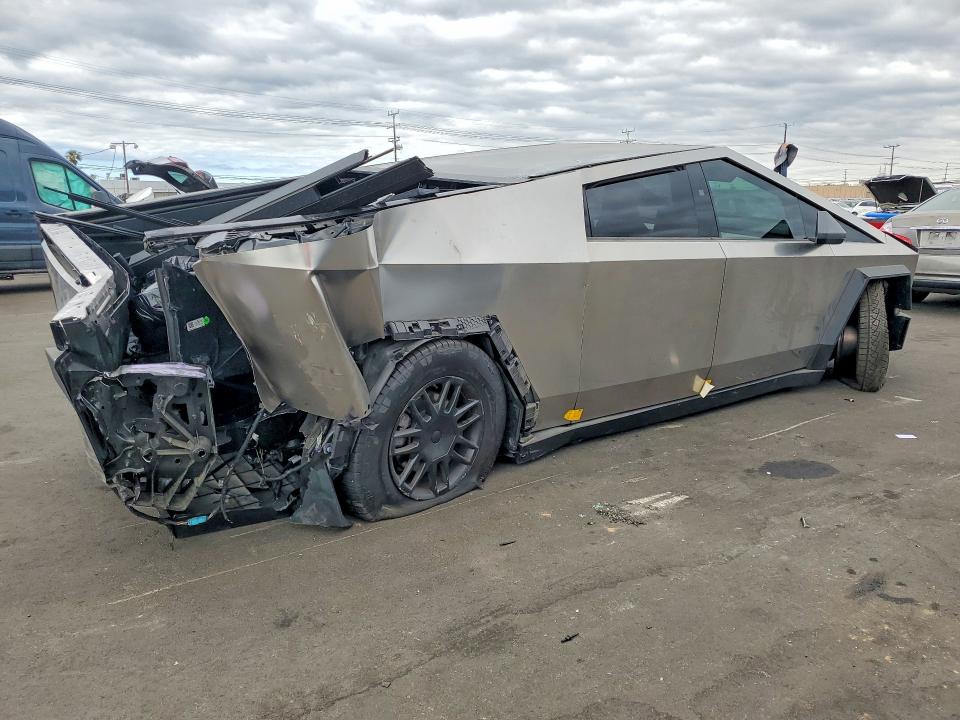 2024 Tesla VIN 7G2CEHED4RA040602 COPART salvage auction — REAR END, Ca - Salvage Certificate, sold $23,200 on 2026-07-20 (photo 3)