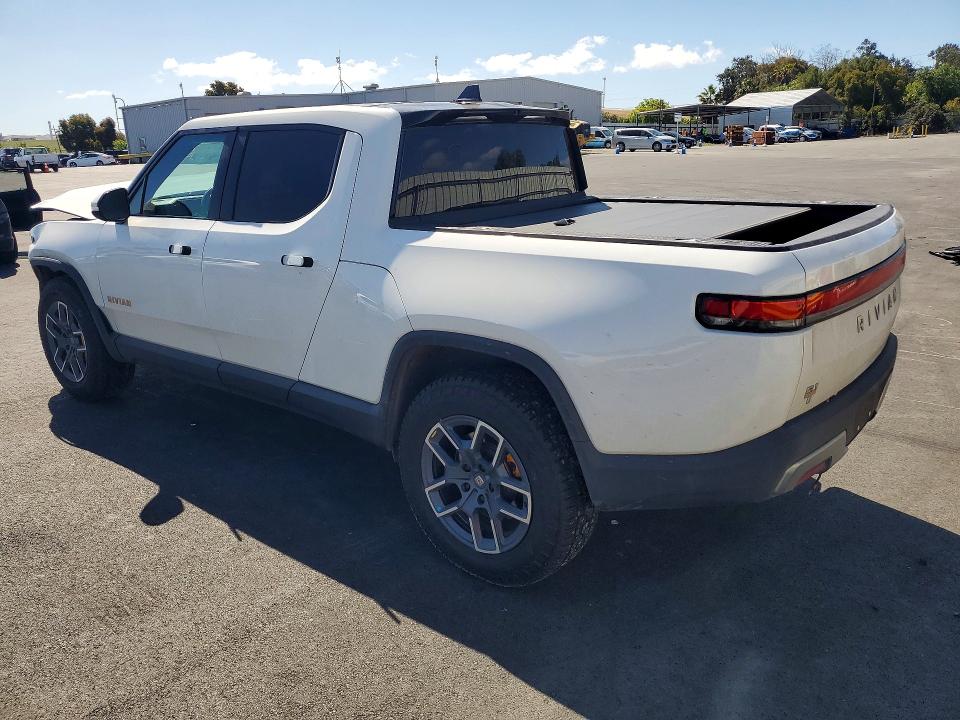 2022 Rivian VIN 7FCTGAAL6NN001844 COPART salvage auction — FRONT END, Ca - Salvage Certificate, sold $10,400 on 2026-07-09 (photo 2)