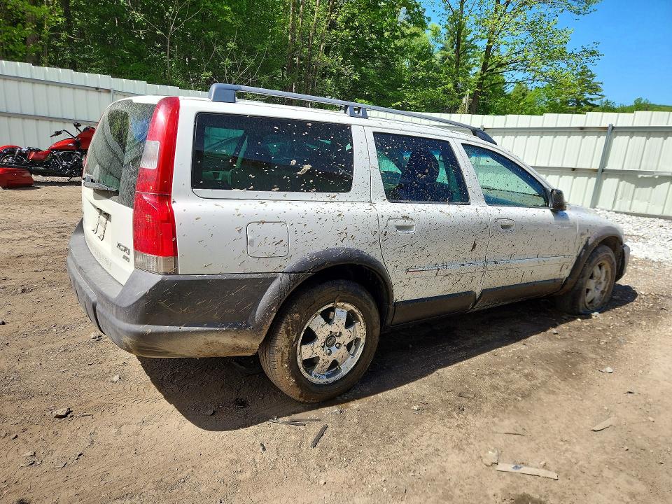 2004 Volvo Xc70 VIN YV1SZ59H941141325 COPART salvage auction — SIDE, Vt - Cert Of Title-Salvage Vehicle, sold $550 on 2026-08-03 (photo 3)