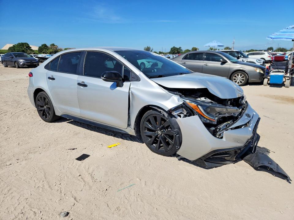 2022 Toyota VIN 5YFS4MCE8NP108441 COPART salvage auction — FRONT END, Fl - Cert Of Title Slvg Rebuildable, sold $3,500 on 2026-07-14 (photo 4)