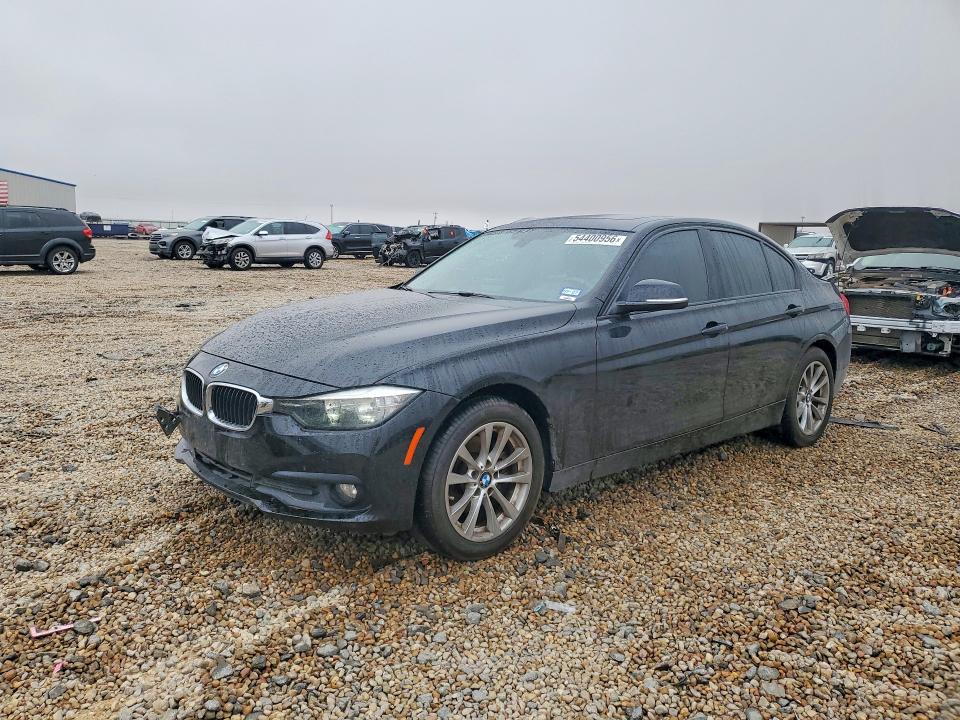 2016 BMW 3er VIN WBA8E1G55GNU10802 COPART salvage auction — SIDE, Tx - Salvage Vehicle Title, sold $2,100 on 2026-08-13 (photo 1)