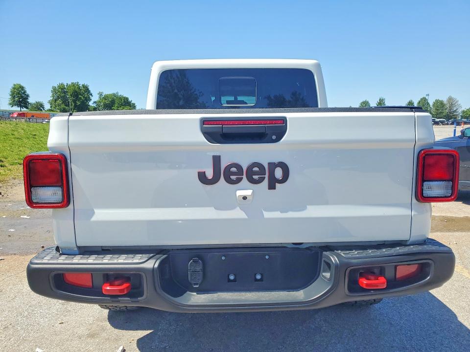 2023 Jeep Gladiator VIN 1C6JJTBG3PL546515 COPART salvage auction — NORMAL WEAR, Il - Certificate Of Title, sold $30,500 on 2026-07-02 (photo 6)