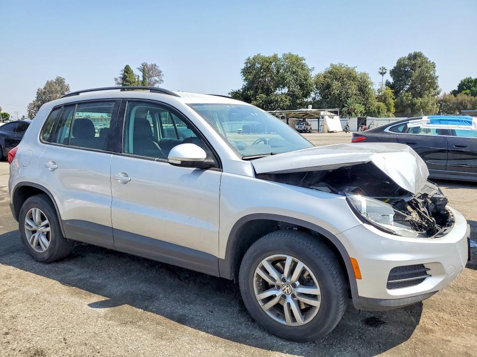 2016 Volkswagen VIN WVGAV7AX4GW571570 COPART salvage auction — FRONT END, Ca - Salvage Certificate, sold $1,600 on 2026-07-07 (photo 4)