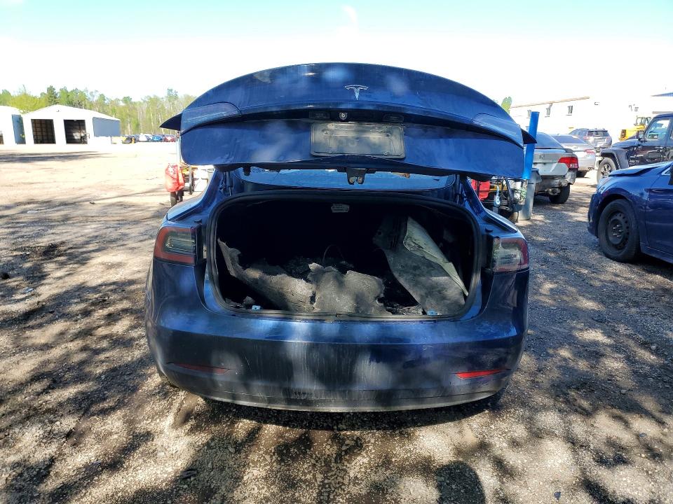 2020 Tesla Model 3 VIN 5YJ3E1EA7LF703946 COPART salvage auction — BURN, ON - NO TITLE AVAILABLE, sold $225 on 2026-07-14 (photo 6)