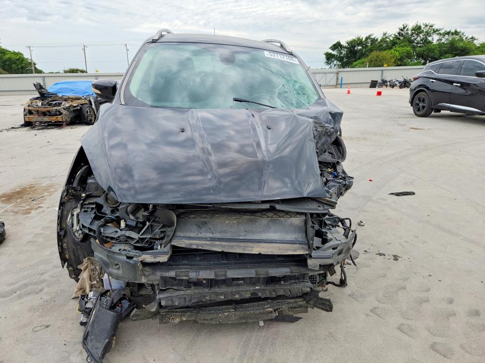 2015 Ford Escape VIN 1FMCU0JX0FUA07038 COPART salvage auction — FRONT END, Tx - Salvage Vehicle Title, sold $500 on 2026-07-09 (photo 5)