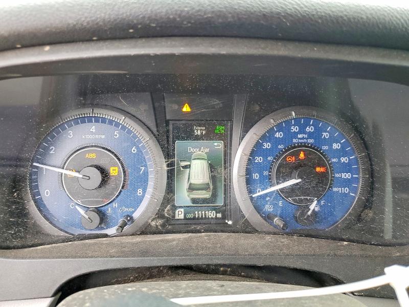 2019 Toyota Sienna VIN 5TDYZ3DC4KS005720 COPART salvage auction — FRONT END, Ut - Salvage Certificate, sold $6,900 on 2026-07-06 (photo 9)