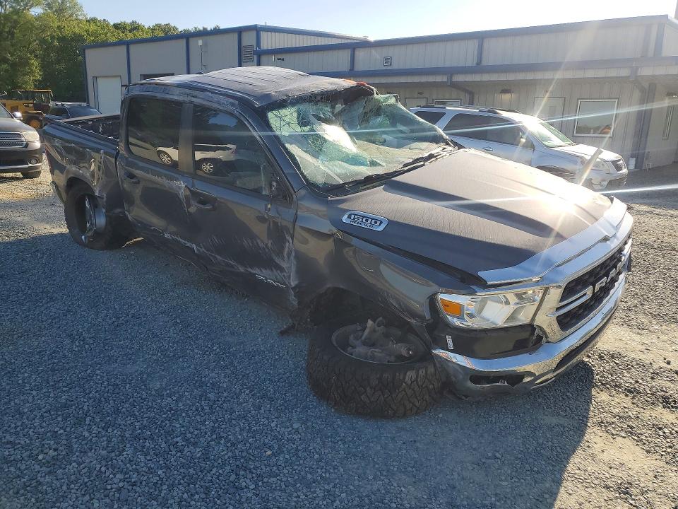 2022 Ram 1500 VIN 1C6RREFT6NN125467 COPART salvage auction — ROLLOVER, Nc - Salvage Certificate Of Title, sold $175 on 2026-07-30 (photo 4)