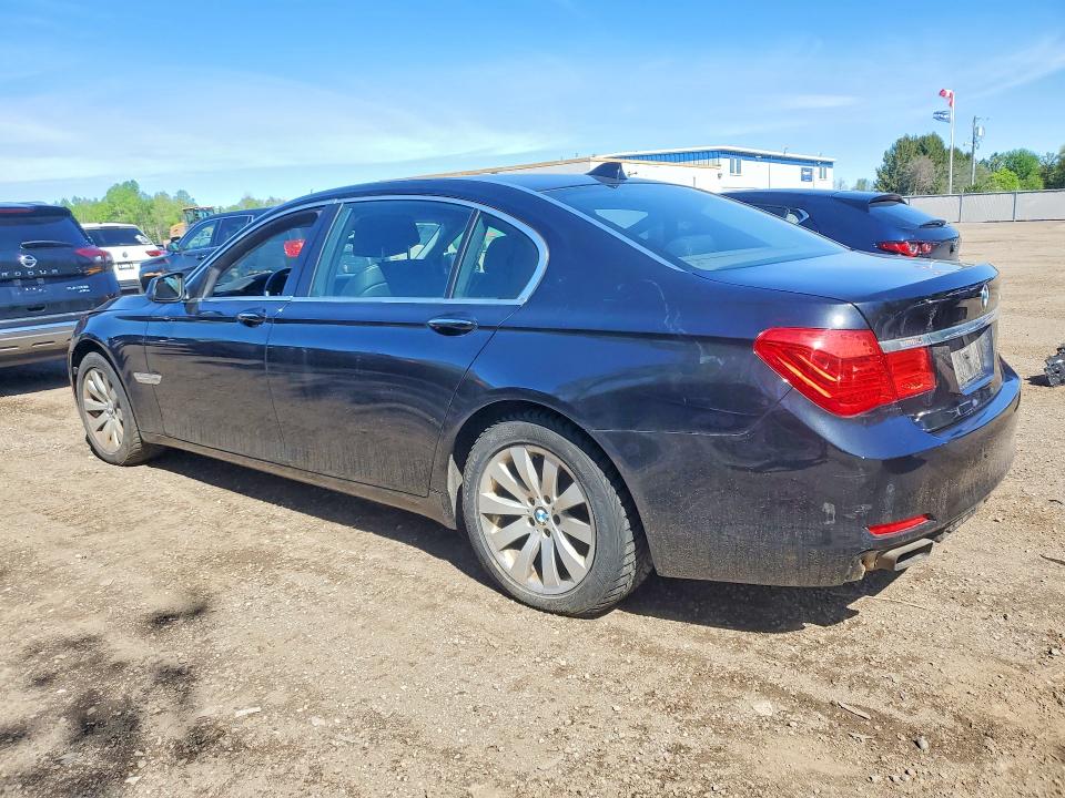 2010 BMW 7 series VIN WBAKC8C54AC431427 COPART salvage auction — REAR END, On - Permit Salvage, sold $2,000 on 2026-08-04 (photo 2)