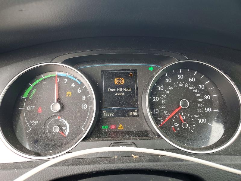 2017 Volkswagen Golf VIN WVWKR7AUXHW953929 COPART salvage auction — SIDE, Tx - Salvage Vehicle Title, sold $2,650 on 2026-08-06 (photo 9)
