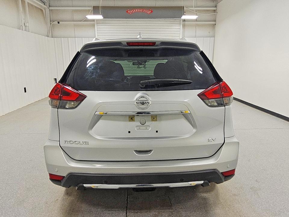 2020 Nissan Rogue VIN KNMAT2MT3LP527568 COPART salvage auction — NORMAL WEAR, Az - Certificate Of Title, sold $7,600 on 2026-07-09 (photo 6)