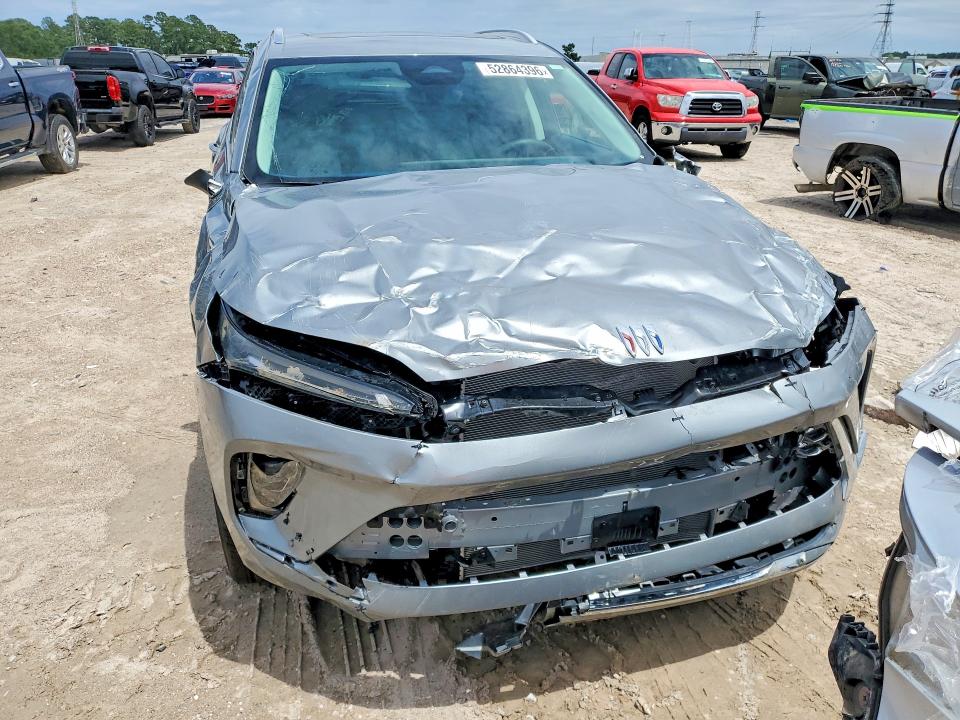 2025 Buick Envision VIN LRBFZME45SD010827 COPART salvage auction — FRONT END, AL - CERT OF TITLE-SALVAGE TITLE, sold $4,050 on 2026-07-21 (photo 5)