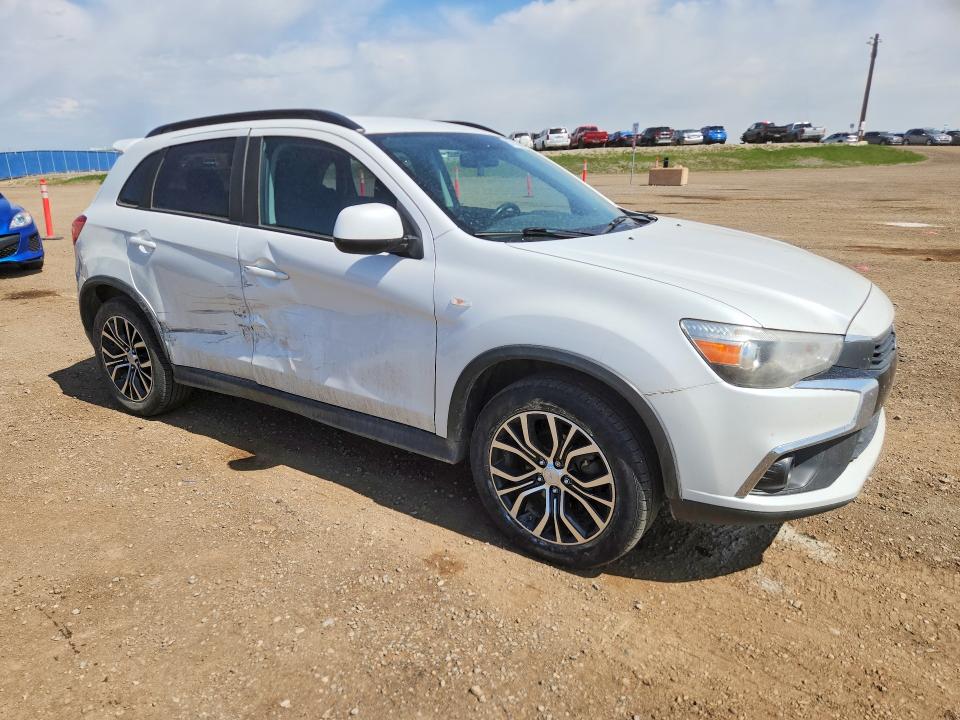 2017 Mitsubishi Rvr VIN JA4AJ4AW3HZ604168 COPART salvage auction — SIDE, AB - BOS - SALVAGE, sold $300 on 2026-07-21 (photo 4)