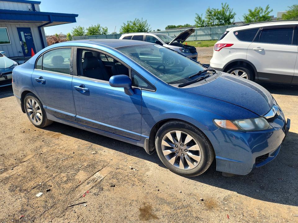 2009 Honda Civic VIN 1HGFA16979L010038 COPART salvage auction — FRONT END, Tx - Certificate Of Title, sold $5,000 on 2026-07-09 (photo 4)