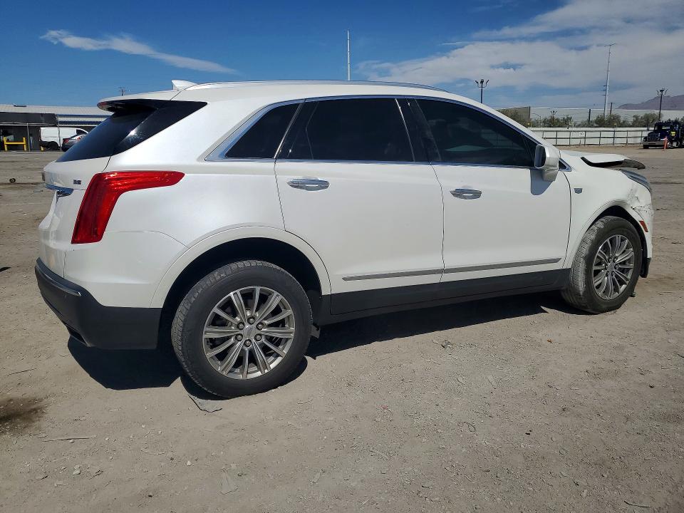 2017 Cadillac VIN 1GYKNBRS6HZ196893 COPART salvage auction — FRONT END, Nv - Salvage Title, sold $1,550 on 2026-07-30 (photo 3)