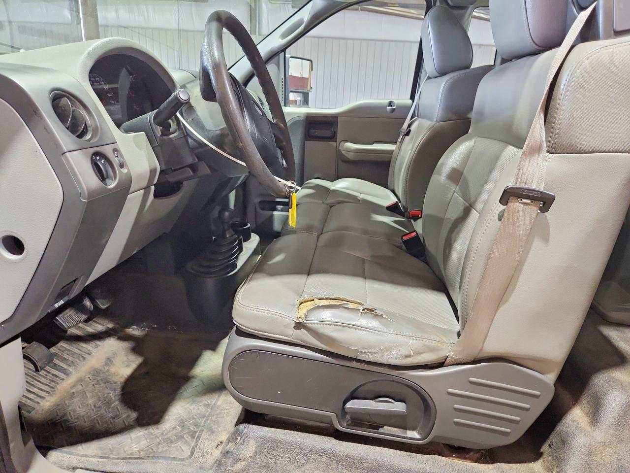 2007 Ford F-150 lightning VIN 1FTRF14WX7NA82164 COPART salvage auction — Rear End, VA - CERT OF TITLE - SALVAGE, sold $1,150 on 2026-06-09 (photo 7)