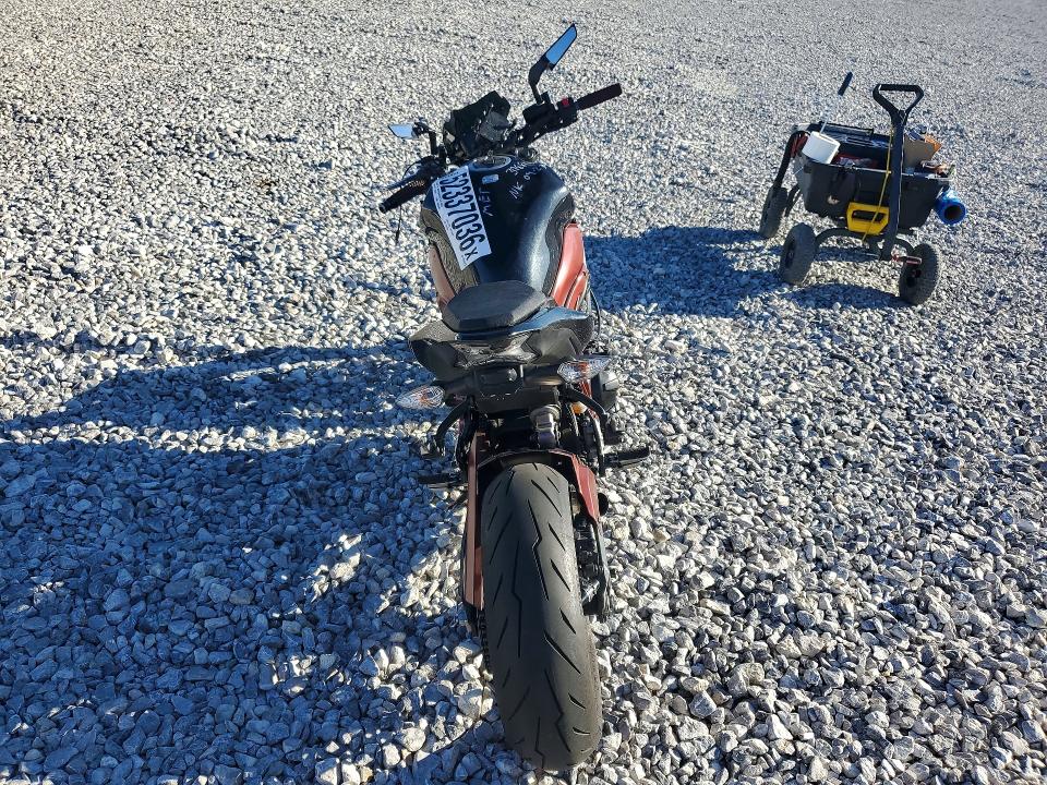 2024 Kawasaki Z VIN ML5ZRDF15RDA67605 COPART salvage auction — VANDALISM, Nv - Salvage Title, sold $2,050 on 2026-07-09 (photo 4)