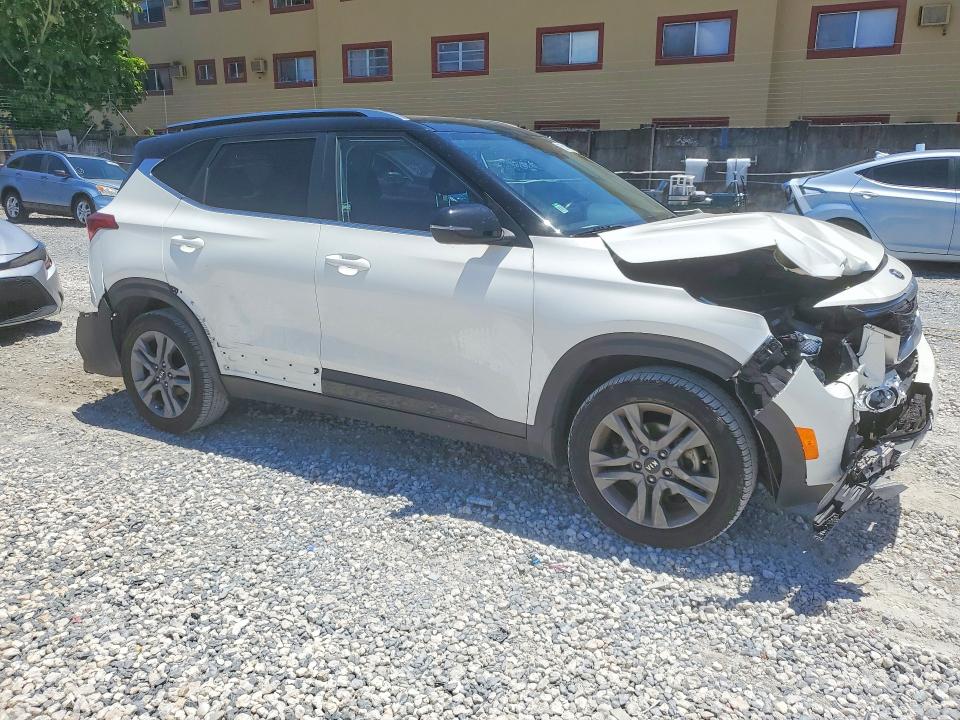 2021 Kia Seltos VIN KNDEU2AA2M7120456 COPART salvage auction — FRONT END, Fl - Certificate Of Destruction, sold $3,600 on 2026-07-17 (photo 4)