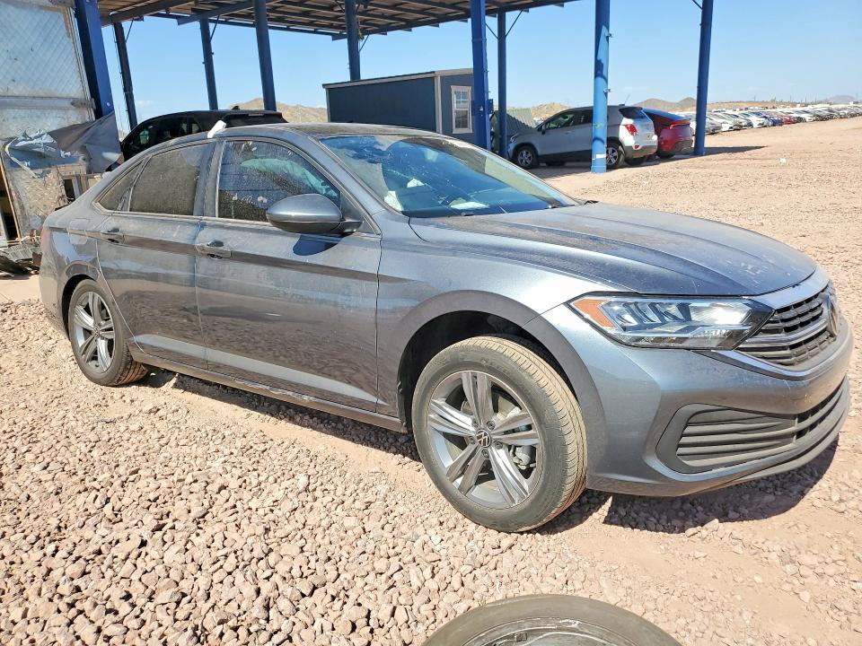 2024 Volkswagen Jetta VIN 3VW7M7BU2RM060199 COPART salvage auction — SIDE, Az - Cert Of Title - Salvage, sold $3,750 on 2026-07-09 (photo 4)