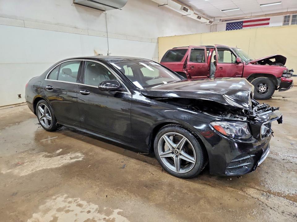 2019 Mercedes-benz E-class VIN WDDZF6JB1KA570990 COPART salvage auction — FRONT END, Mi - Cert Of Title-Salvage Vehicle, sold $8,300 on 2026-08-05 (photo 4)