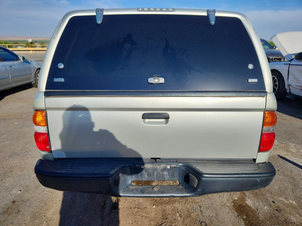2001 Toyota Tacoma VIN 5TENL42N51Z834621 COPART salvage auction — FRONT END, Nm - Cert Of Title-Salvage, sold $1,950 on 2026-07-13 (photo 6)