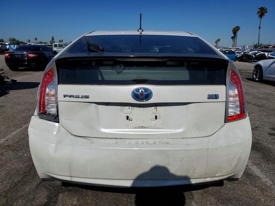 2014 Toyota Prius VIN JTDKN3DU2E1783042 COPART salvage auction — REAR END, CA - SALVAGE CERTIFICATE, sold $2,100 on 2026-07-21 (photo 6)