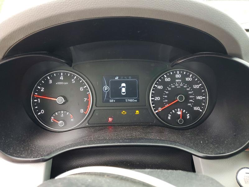 2017 Kia Optima VIN 5XXGU4L37HG153159 COPART salvage auction — FRONT END, Ma - Cert Of Title-Salvage, sold $975 on 2026-07-08 (photo 9)