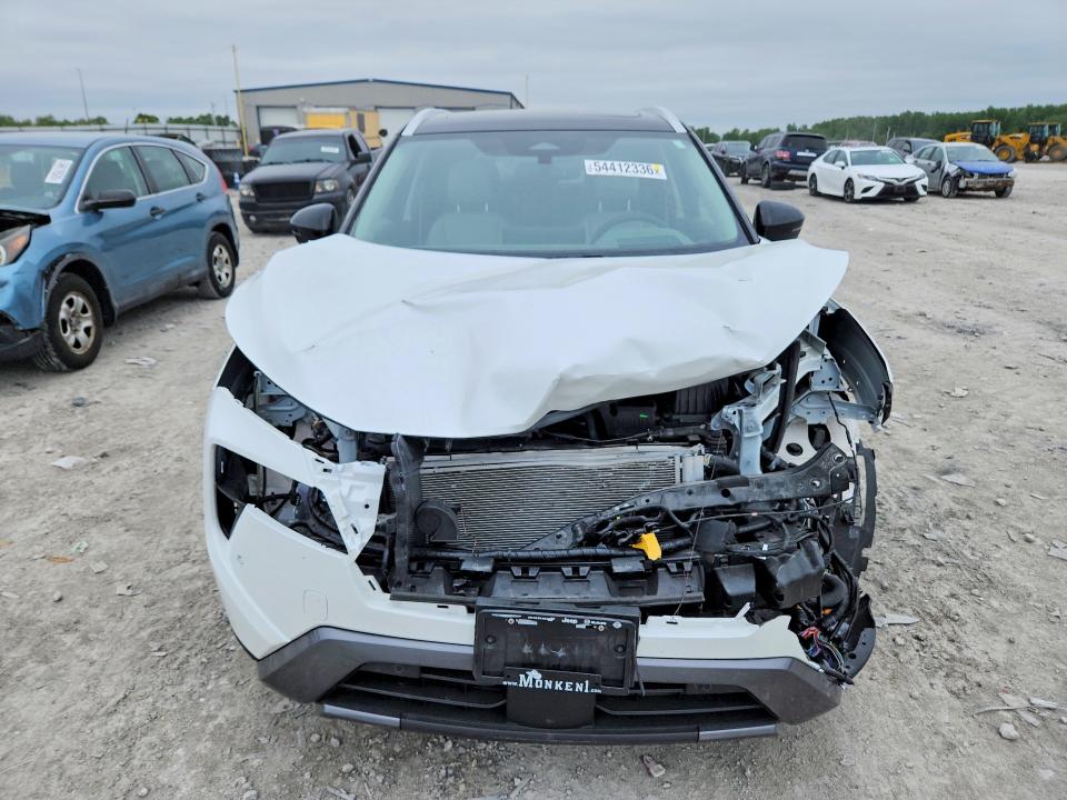 2025 Nissan Rogue VIN JN8BT3CB6SW432272 COPART salvage auction — FRONT END, Il - Salvage Certificate, sold $9,000 on 2026-07-27 (photo 5)