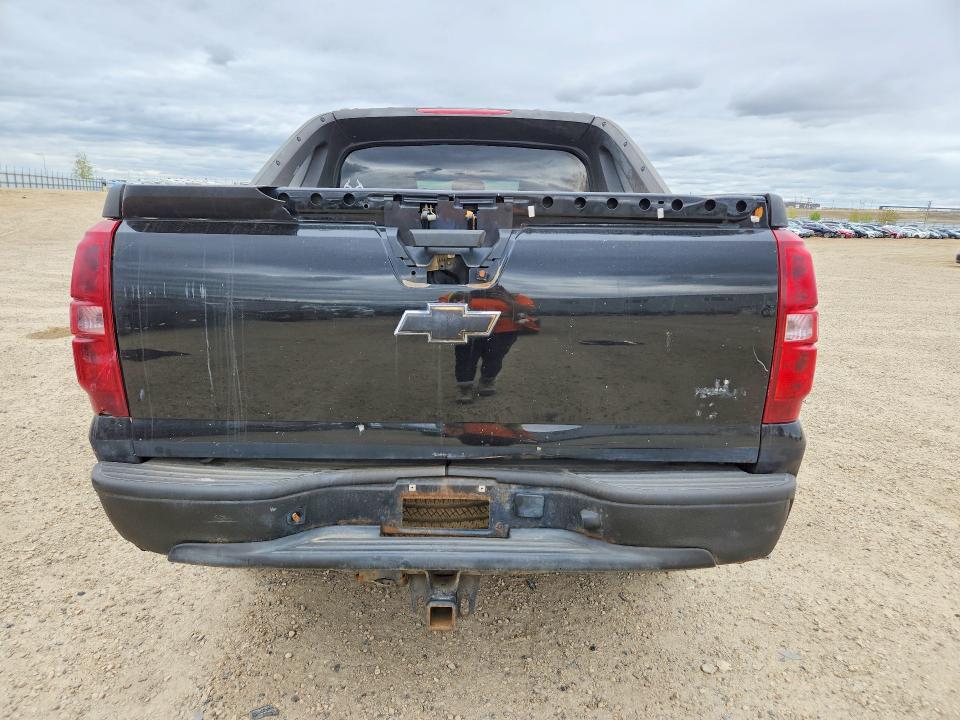 2008 Chevrolet Avalanche VIN 3GNFK12328G170487 COPART salvage auction — REAR END, Ab - Bos - Active, sold $1,750 on 2026-07-02 (photo 6)
