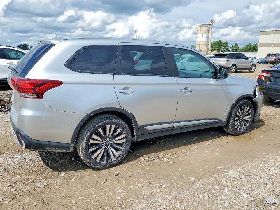 2020 Mitsubishi Outlander VIN JA4AD2A36LZ046486 COPART salvage auction — FRONT END, Ks - Certificate Of Title (P), sold $4,750 on 2026-07-07 (photo 3)