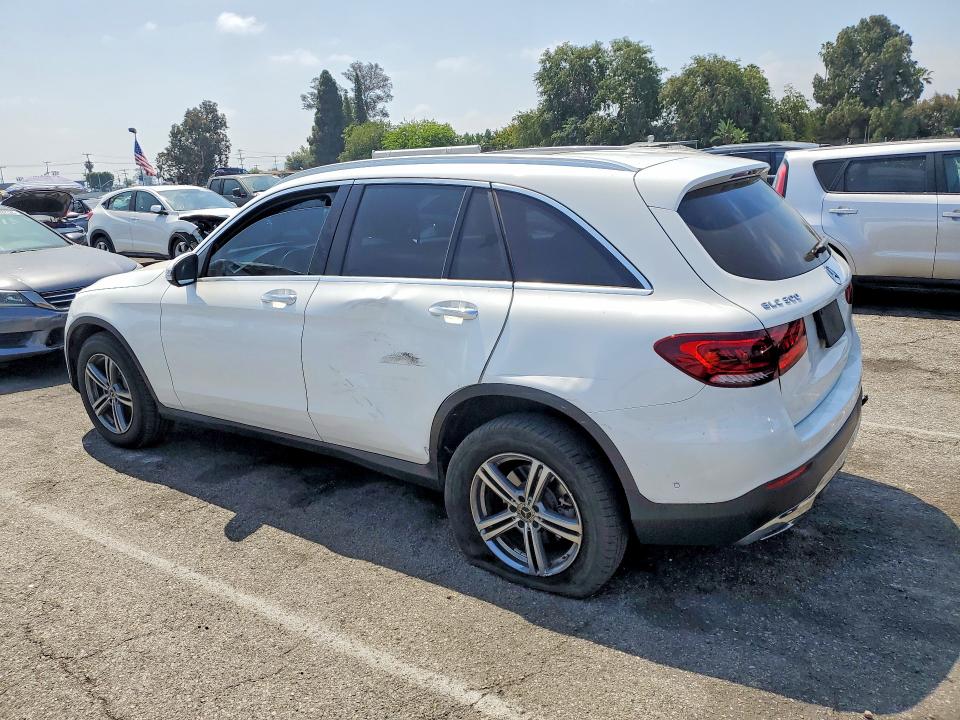 2021 Mercedes-benz VIN W1N0G8DB3MV263025 COPART salvage auction — SIDE, CA - SALVAGE CERTIFICATE, sold $60 on 2026-07-24 (photo 2)