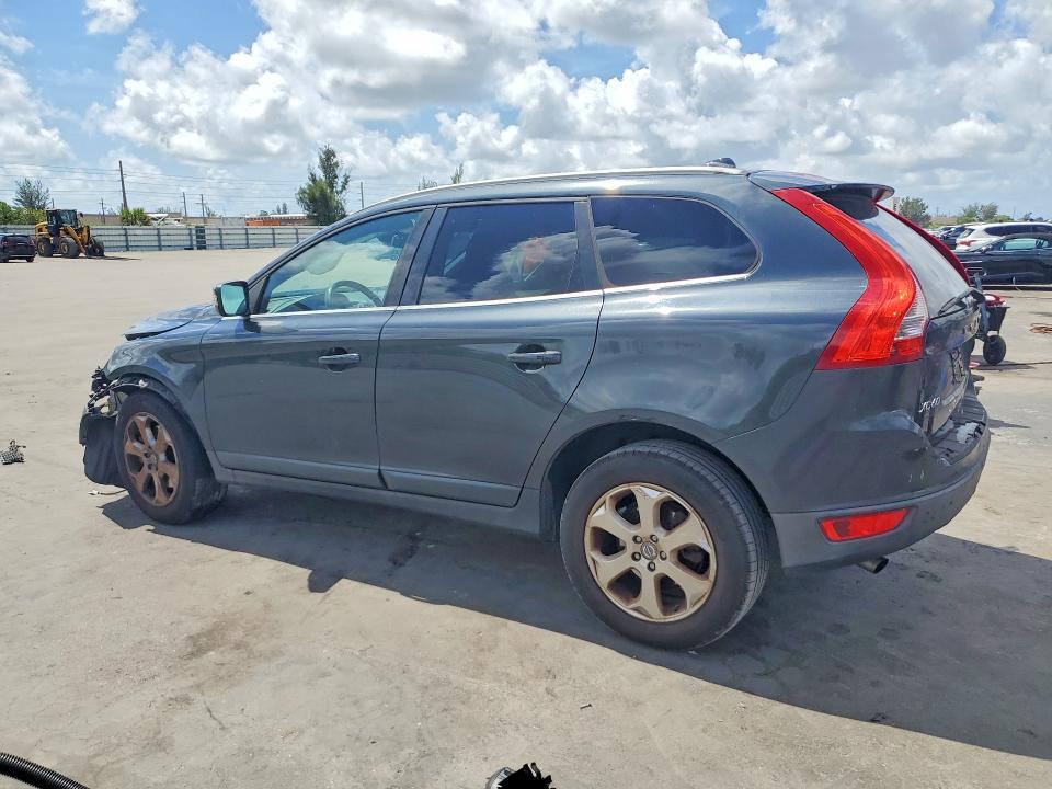 2013 Volvo Xc60 VIN YV4952DL0D2403623 COPART salvage auction — FRONT END, Fl - Cert Of Title Slvg Rebuildable, sold $275 on 2026-07-13 (photo 2)