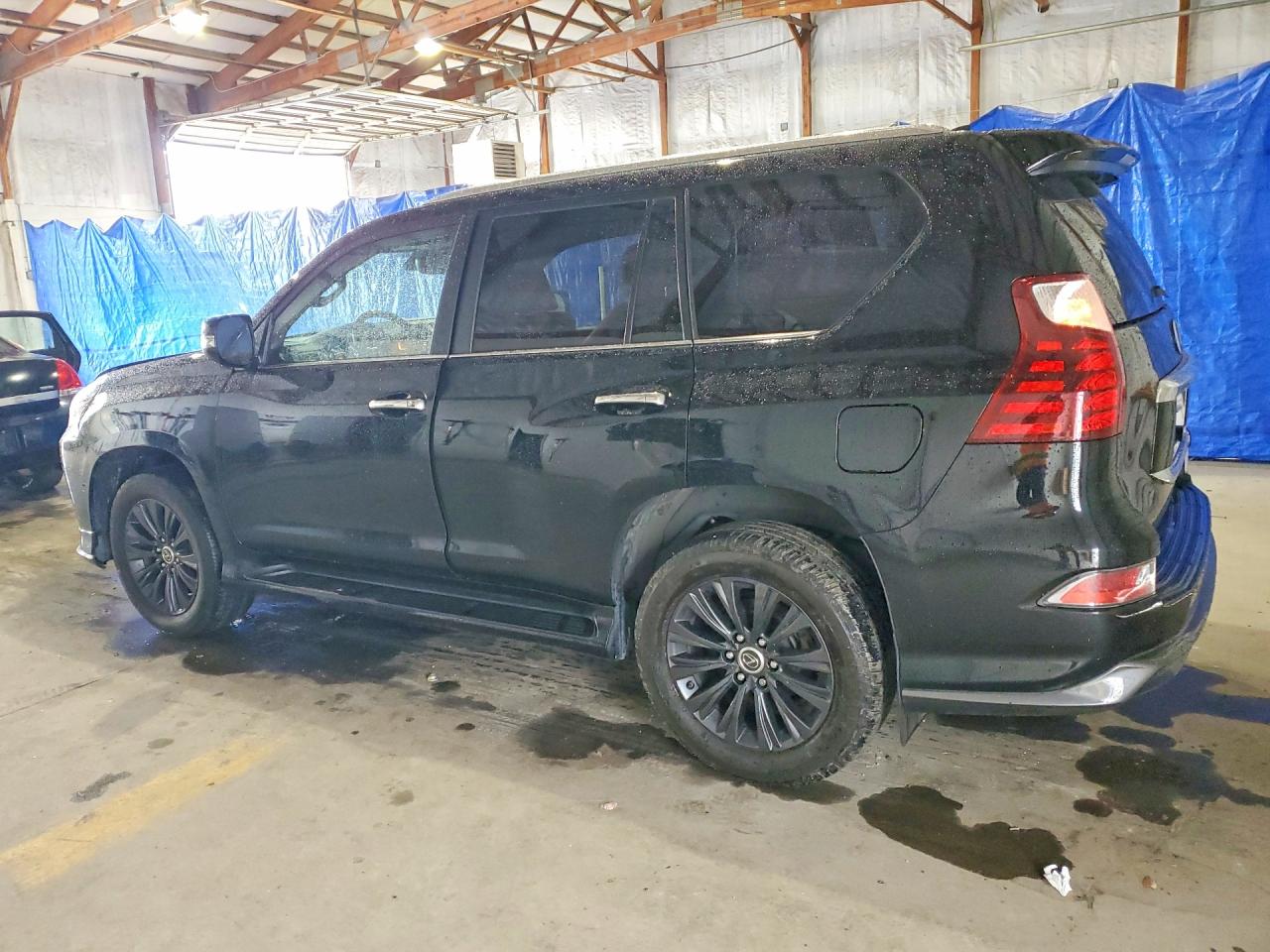 2021 Lexus GX 460 VIN JTJAM7BX6M5303057 COPART salvage auction — Front End, KY - CERT OF TITLE-SALVAGE, sold $25,250 on 2026-07-06 (photo 2)