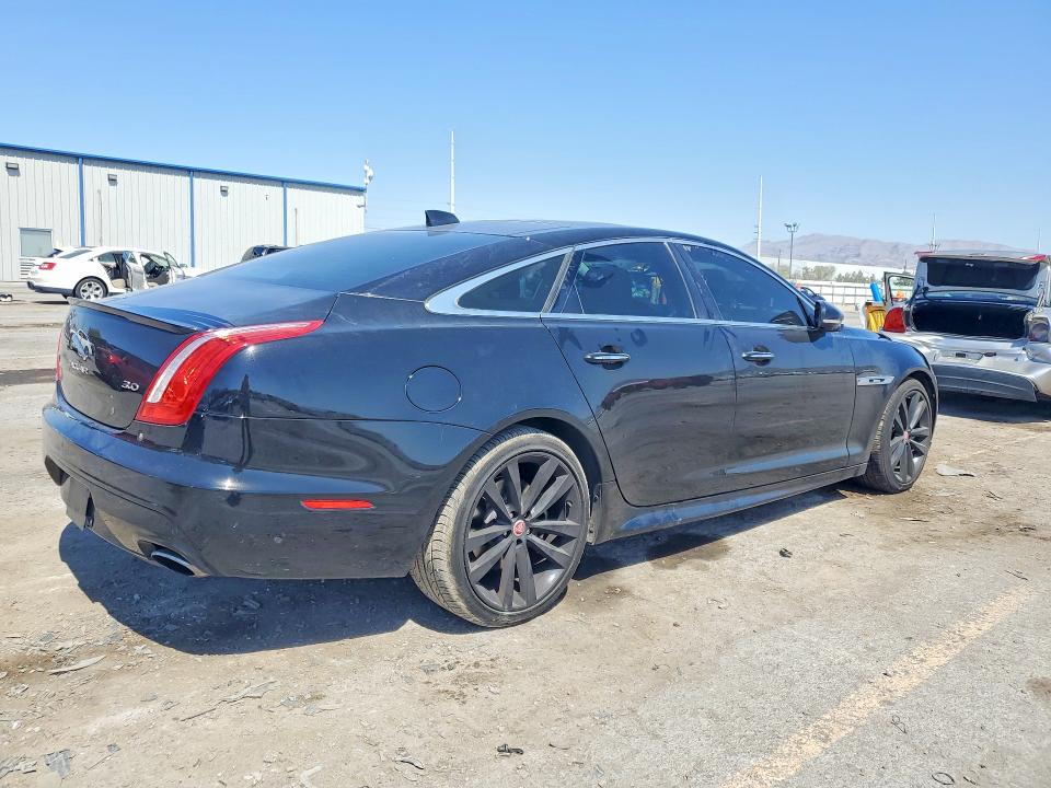 2017 Jaguar VIN SAJWA1C78H8W08420 COPART salvage auction — FRONT END, Nv - Salvage Title, sold $4,850 on 2026-07-30 (photo 3)