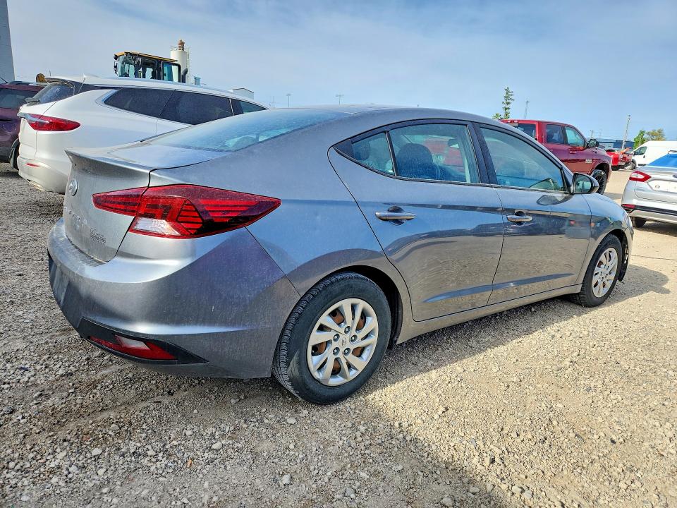 2019 Hyundai Elantra VIN KMHD74LFXKU753353 COPART salvage auction — HAIL, Ia - Cert Of Title-Salvage Title, sold $3,100 on 2026-07-15 (photo 3)