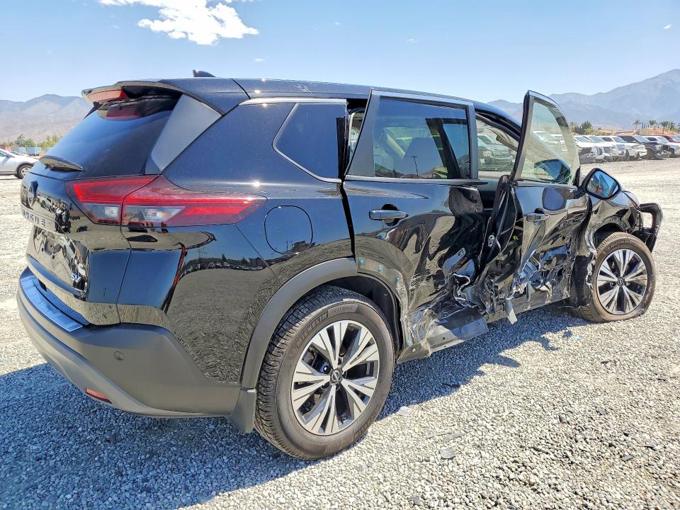 2023 Nissan VIN JN8BT3BA1PW436181 COPART salvage auction — ROLLOVER, Ca - Salvage Certificate, sold $2,500 on 2026-07-15 (photo 3)