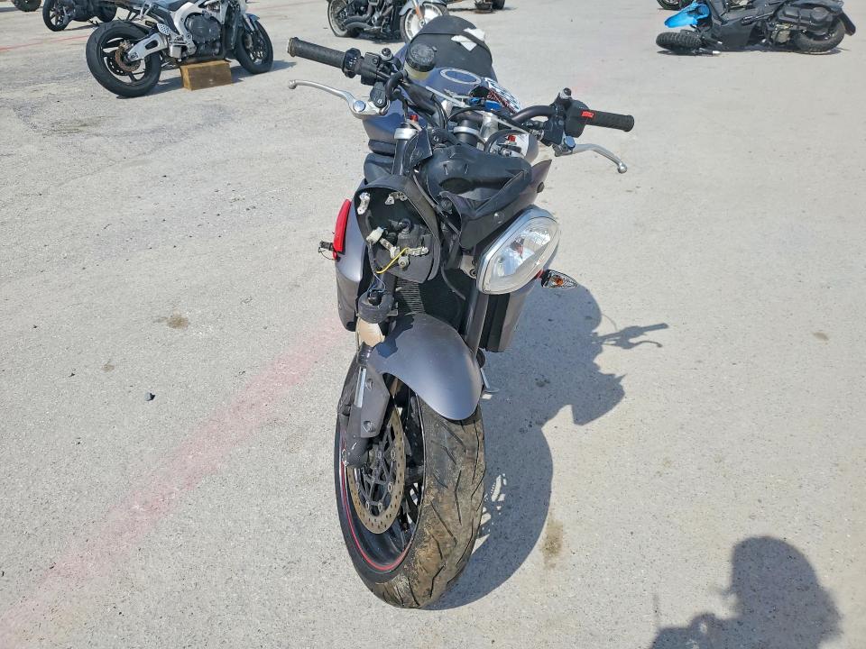 2014 Triumph motorcycle Street VIN SMTL03NE6ET656889 COPART salvage auction — ALL OVER, TX - SALVAGE VEHICLE TITLE, sold $250 on 2026-07-30 (photo 2)