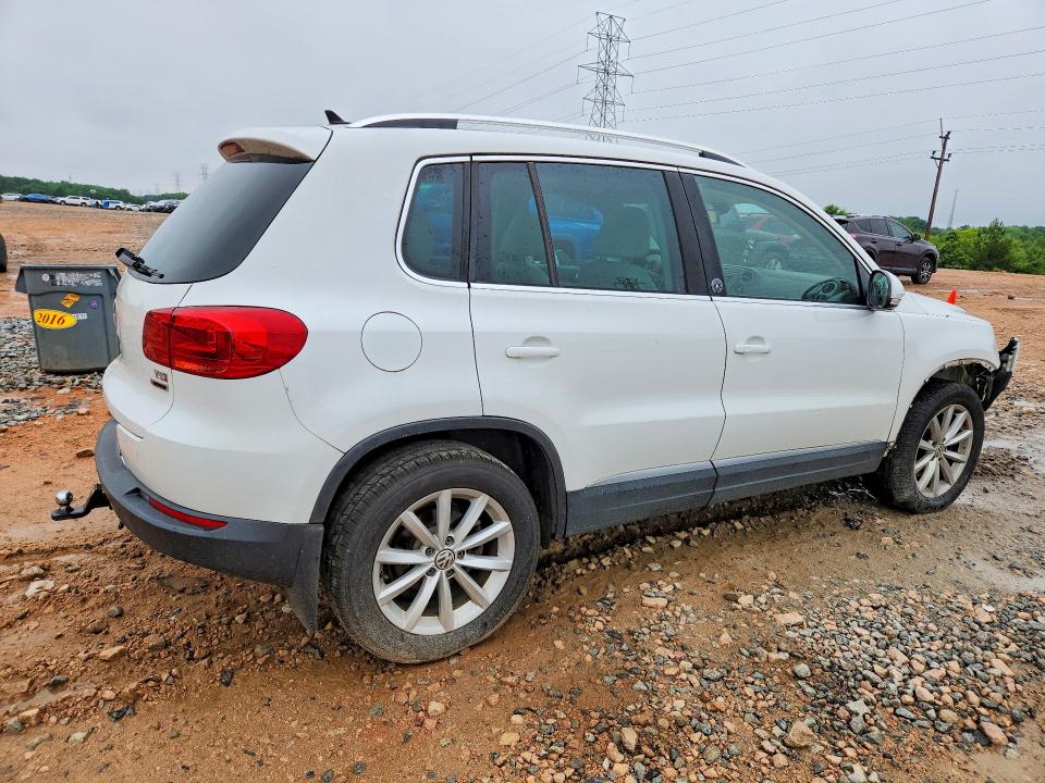2017 Volkswagen VIN WVGSV7AX7HK005528 COPART salvage auction — FRONT END, Nc - Salvage Certificate Of Title, sold $1,600 on 2026-07-27 (photo 3)