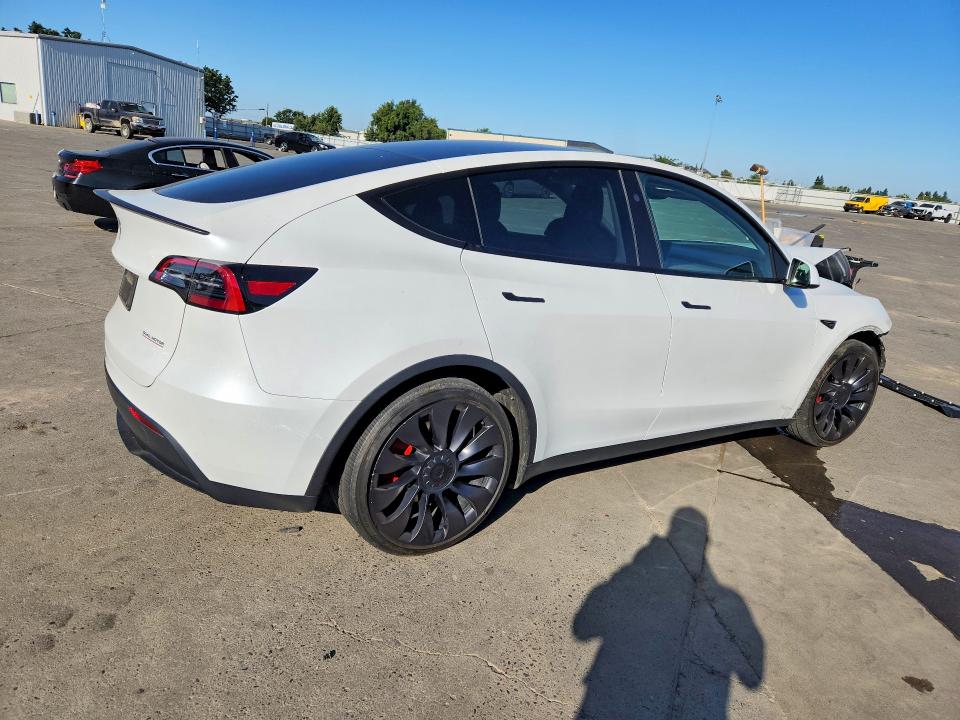 2024 Tesla Model y VIN 7SAYGDEF1RF181551 COPART salvage auction — FRONT END, Ca - Salvage Certificate, sold $13,100 on 2026-07-13 (photo 3)