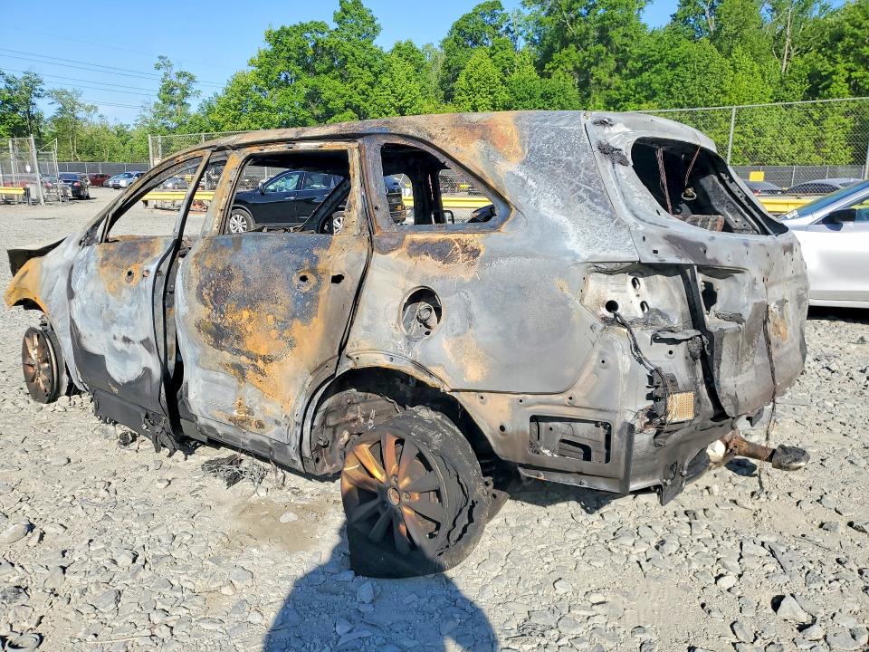 2019 Kia Sorento VIN 5XYPGDA33KG547450 COPART salvage auction — BURN, Md - Cert Of Salvage > 75% Damage, sold $200 on 2026-07-14 (photo 2)