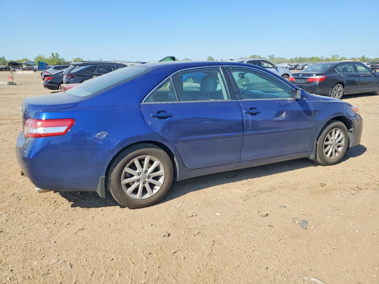 2011 Toyota Camry VIN 4T1BK3EK5BU631008 COPART salvage auction — Front End, IL - SALVAGE CERTIFICATE, sold $1,400 on 2026-06-25 (photo 3)