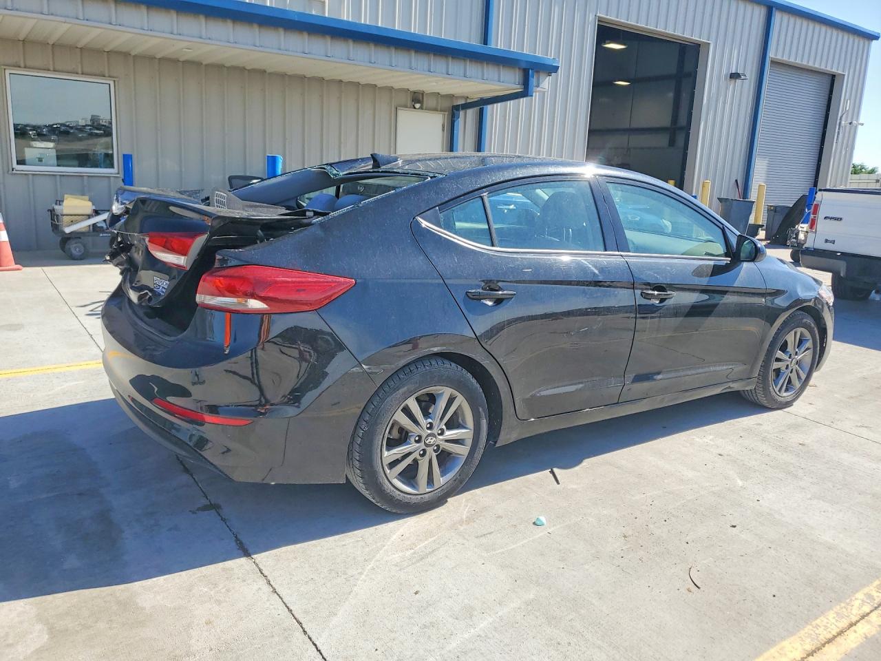 2018 Hyundai Elantra VIN 5NPD84LF2JH259918 COPART salvage auction — Rear End, KY - CERT OF TITLE-SALVAGE, sold $1,650 on 2026-07-09 (photo 3)