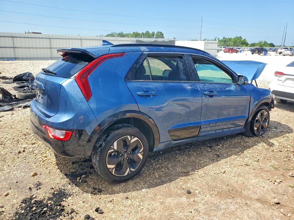 2024 Kia Niro VIN KNDCR3L11R5087173 COPART salvage auction — FRONT END, Tx - Salvage Vehicle Title, sold $2,250 on 2026-07-23 (photo 3)