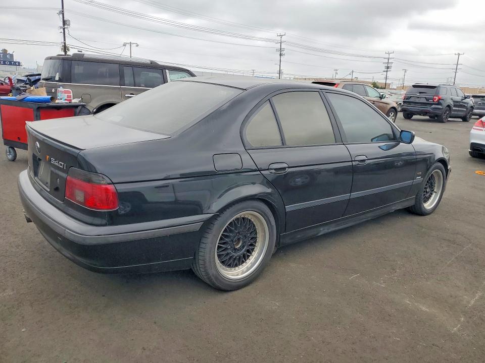 1998 BMW 5 series VIN WBADE6323WBW59042 COPART salvage auction — MINOR DENT/SCRATCHES, Ca - Dis/Dlr/Exp Only Clean Title, sold $1,050 on 2026-07-13 (photo 3)