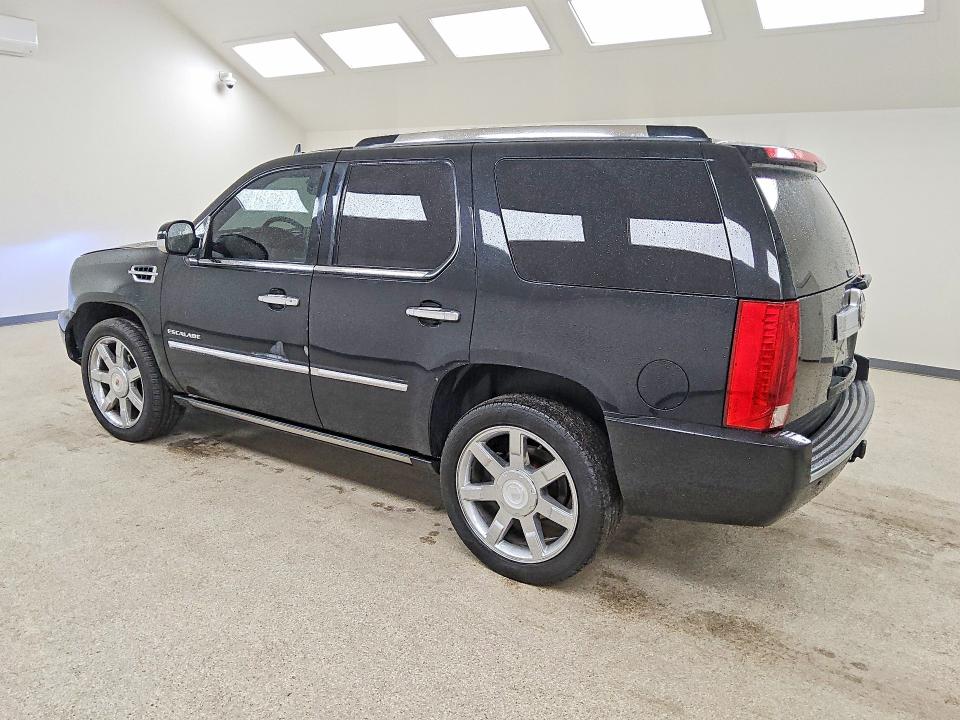 2014 Cadillac Escalade VIN 1GYS4BEF9ER243261 COPART salvage auction — FRONT END, Co - Certificate Of Title, sold $275 on 2026-07-30 (photo 2)