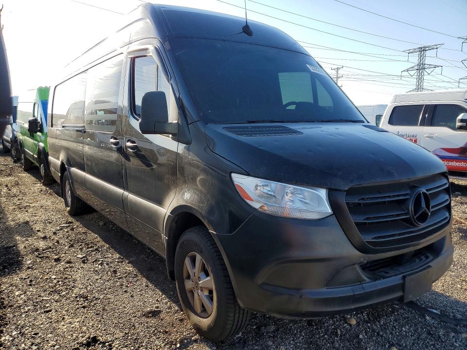2020 Mercedes-benz Sprinter VIN W1W4EDHY9LT020694 COPART salvage auction — HAIL, Il - Salvage Certificate, sold $12,400 on 2026-07-22 (photo 4)