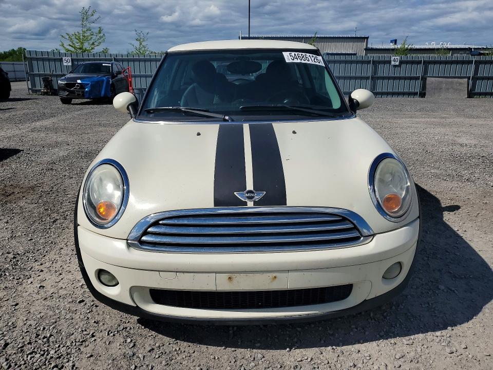 2010 Mini Cooper VIN WMWMF3C52ATU76269 COPART salvage auction — MECHANICAL, On - Permit No Brand - Unfit, sold $225 on 2026-08-04 (photo 5)
