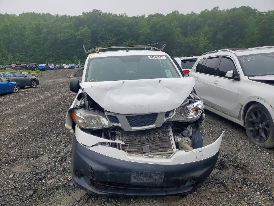 2018 Nissan Nv 200 VIN 3N6CM0KN1JK691055 COPART salvage auction — FRONT END, MD - CERT OF SALVAGE > 75% DAMAGE, sold $750 on 2026-07-09 (photo 5)